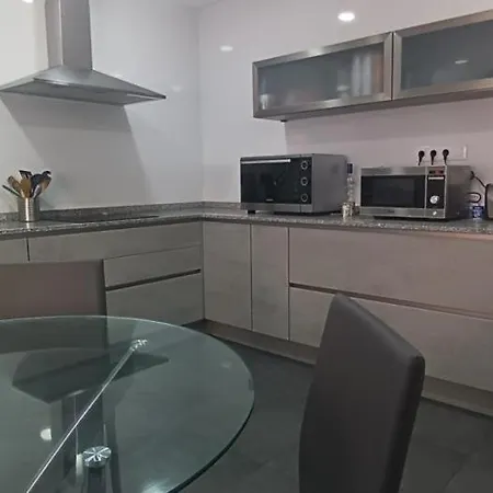 Apartment Casa Con Terraza En Centro De Torrelavega